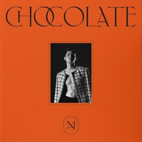 Max: Chocolate (Random Cover) (incl. 104pg Photobook, Photocard + Postcard) - CD