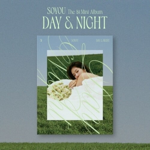 Soyou: Day & Night - incl. 60pg Photobook - CD